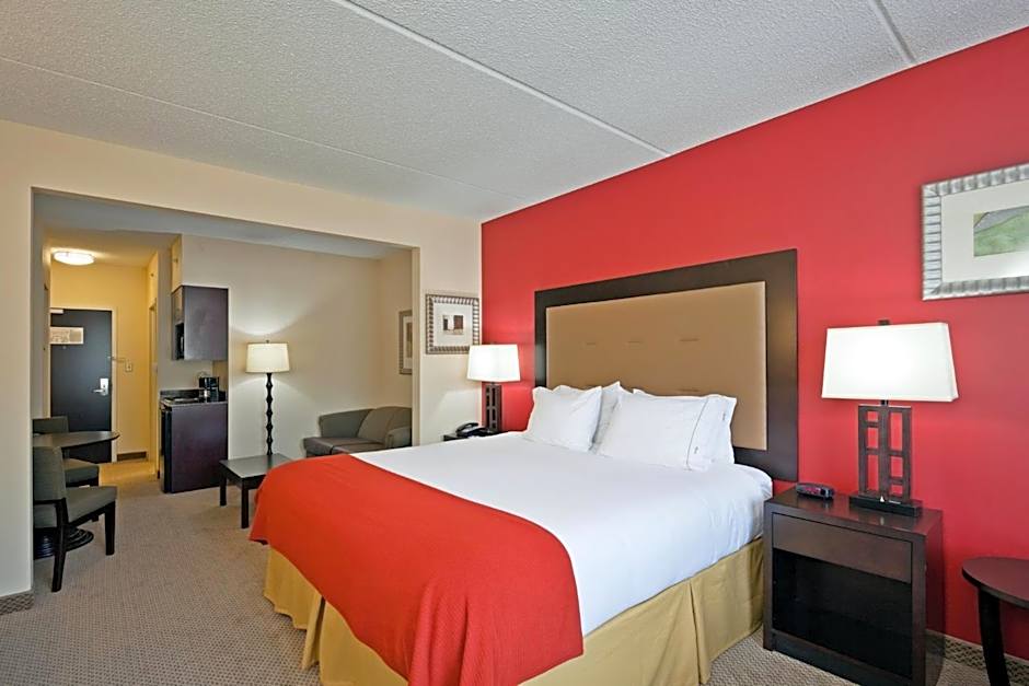Holiday Inn Express Hotel & Suites Kodak East-Sevierville