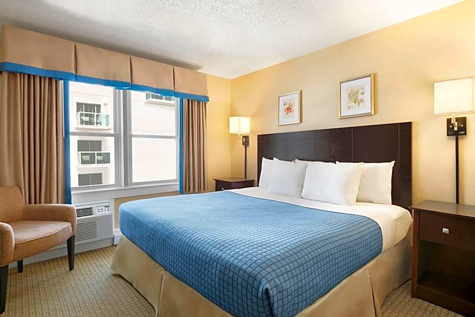 Harrison Hall Hotel