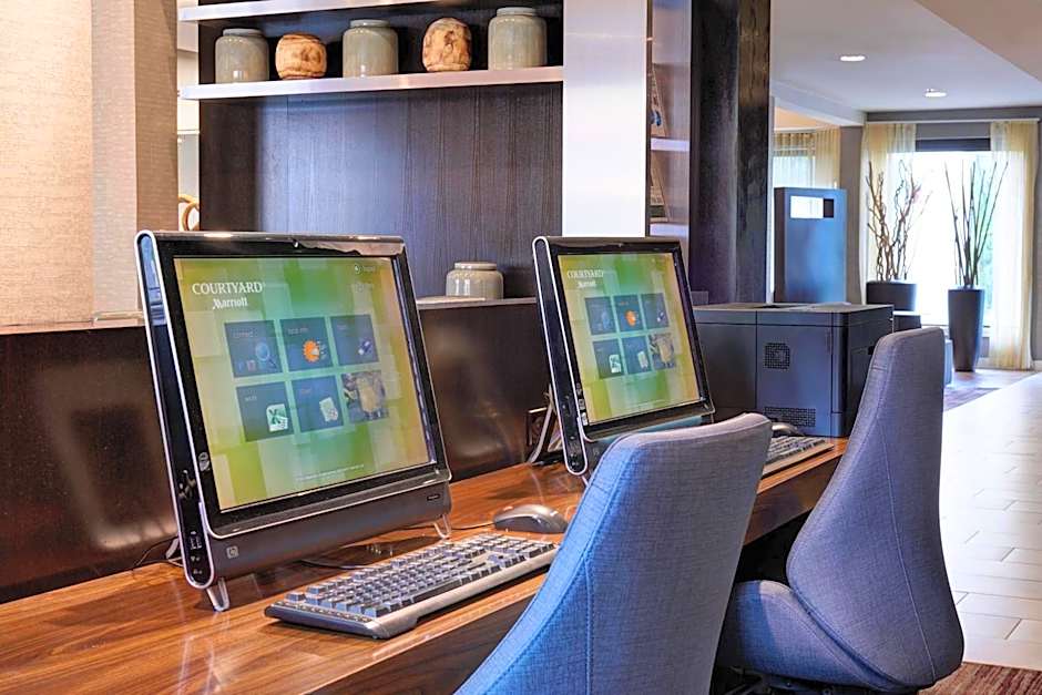 Courtyard by Marriott Des Moines West/Clive
