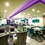 La Quinta Inn & Suites by Wyndham McAllen La Plaza Mall