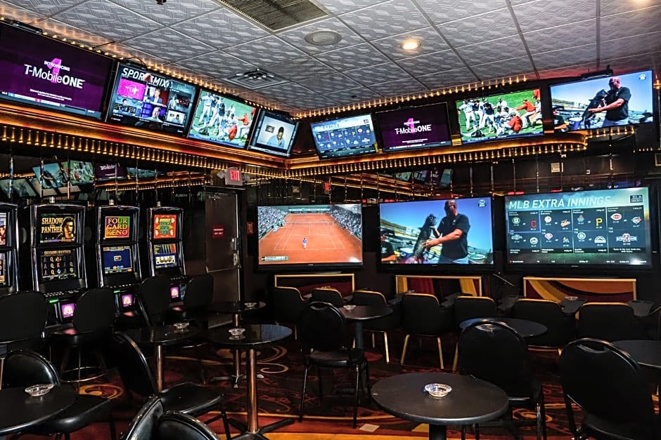 Skyline Hotel and Casino