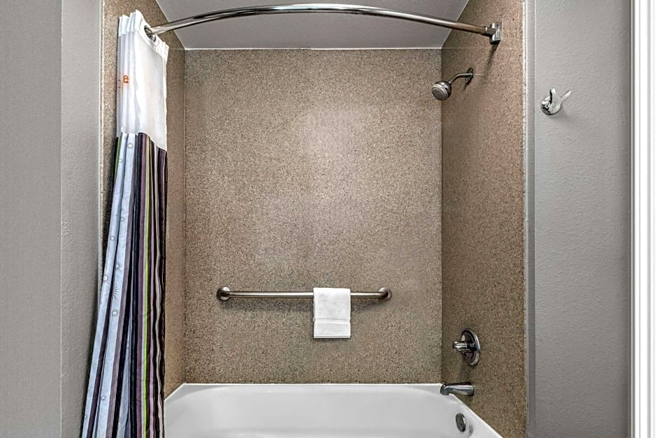La Quinta Inn & Suites by Wyndham Belton - Temple South