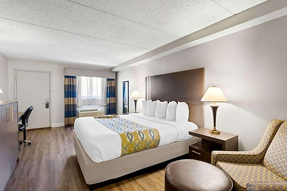 Best Western Naperville Inn