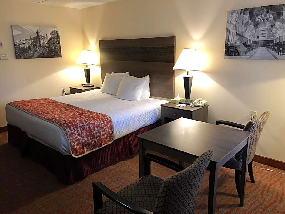 MHO Inn & Suites