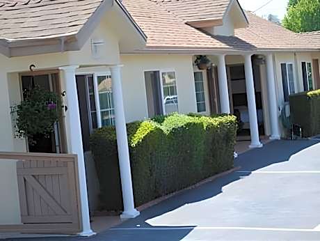 Rose Bowl Motel