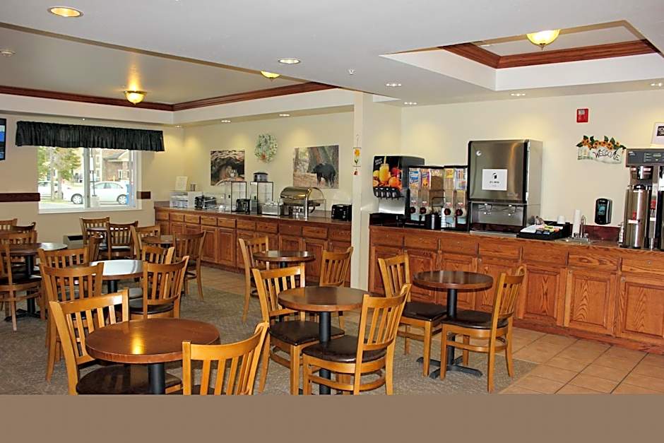 Yellowstone Lodge