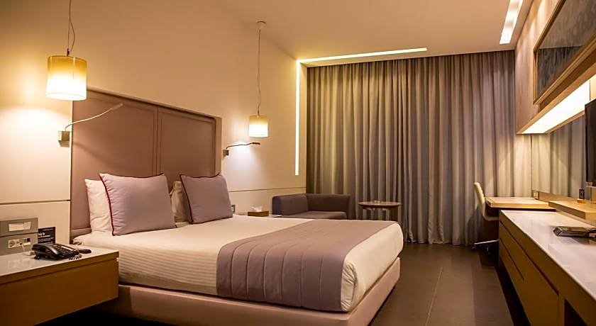 Saifi Suites