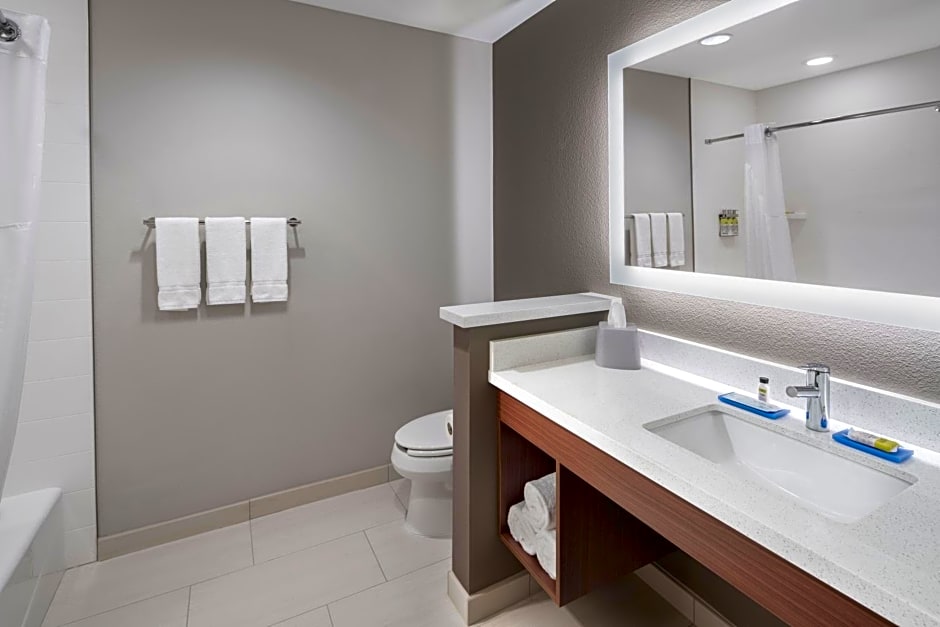 Holiday Inn Express And Suites Odessa I-20