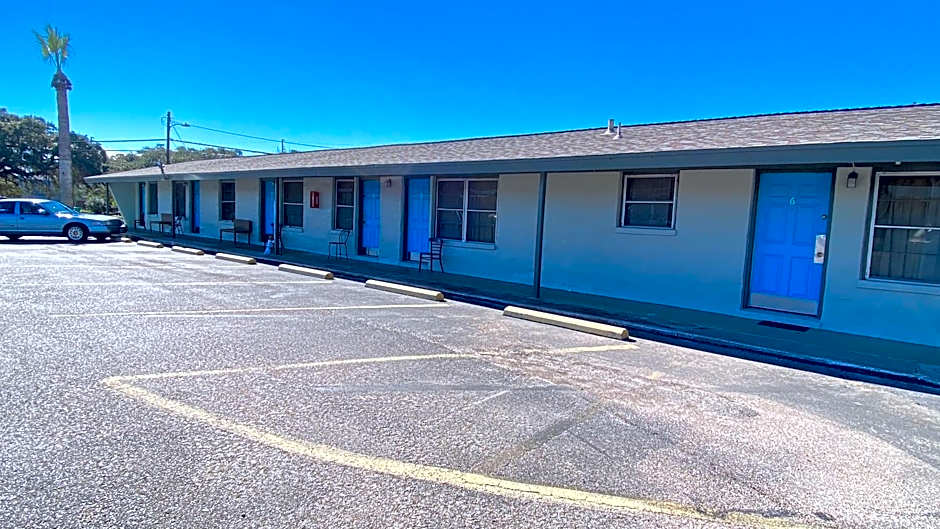 Tropic Motel