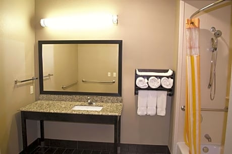 2 Queen Beds Mobility Accessible Room Various Views Non-Smoking
