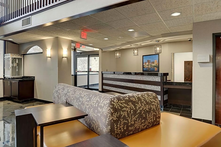 Drury Inn & Suites Columbus Northwest
