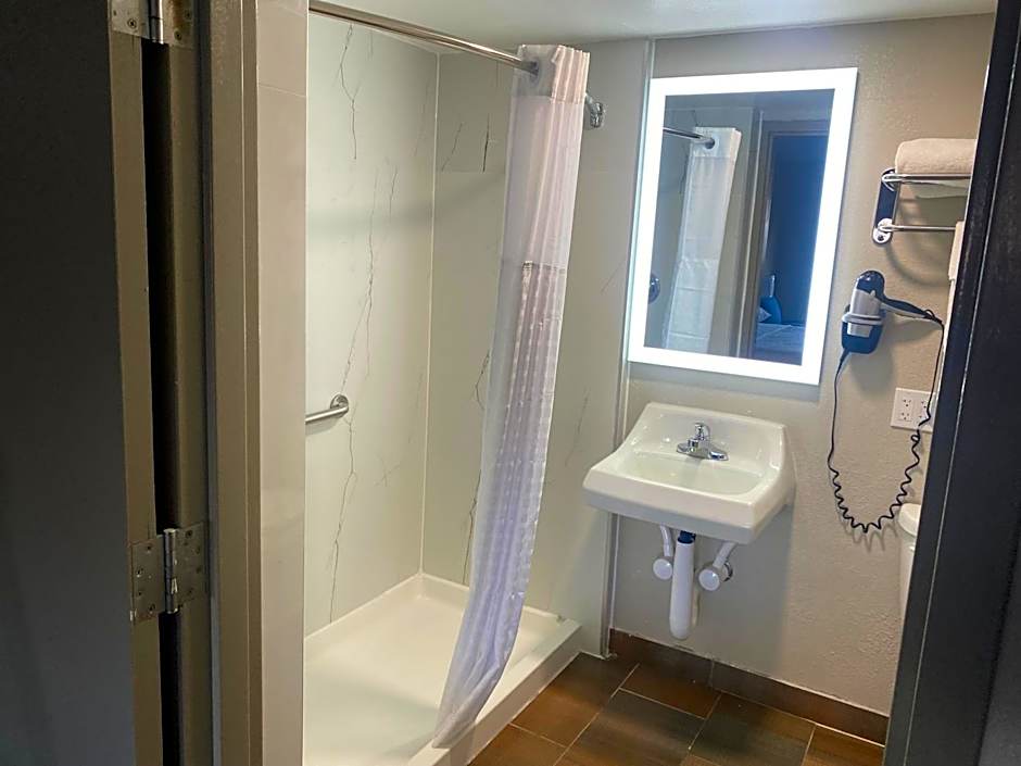 Days Inn by Wyndham El Paso West