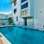 Naples Park Central Hotel