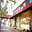 Cardinal Hotel