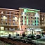 Holiday Inn & Suites Albuquerque-North I-25
