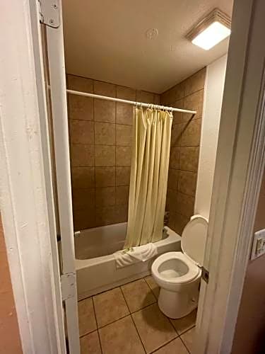 American Inn Council Bluffs