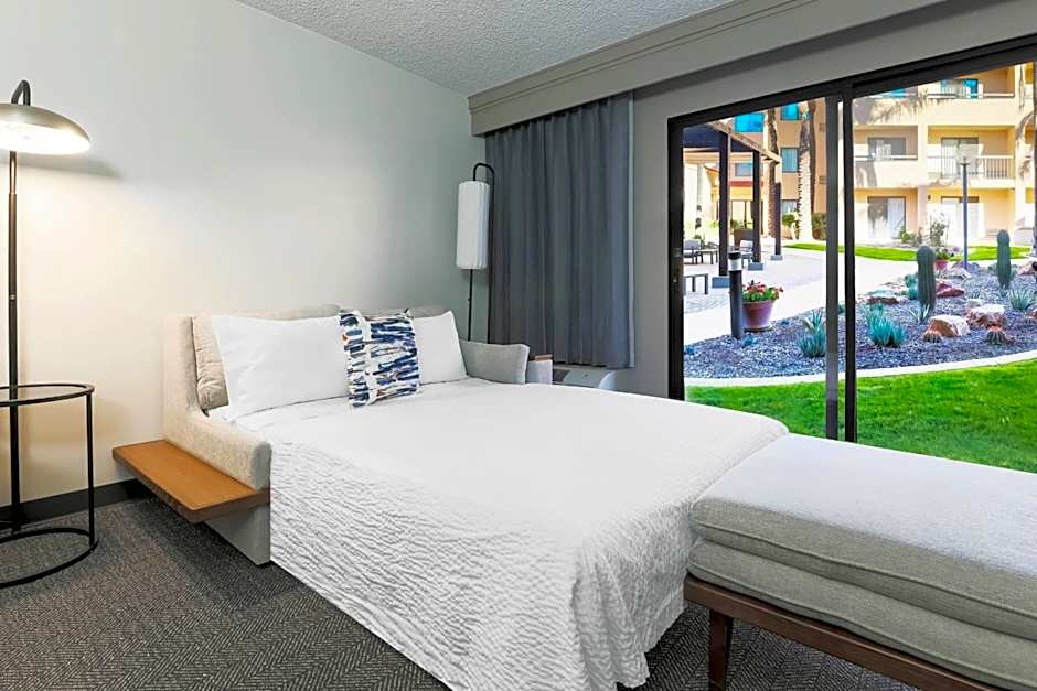 Courtyard by Marriott Tucson Airport