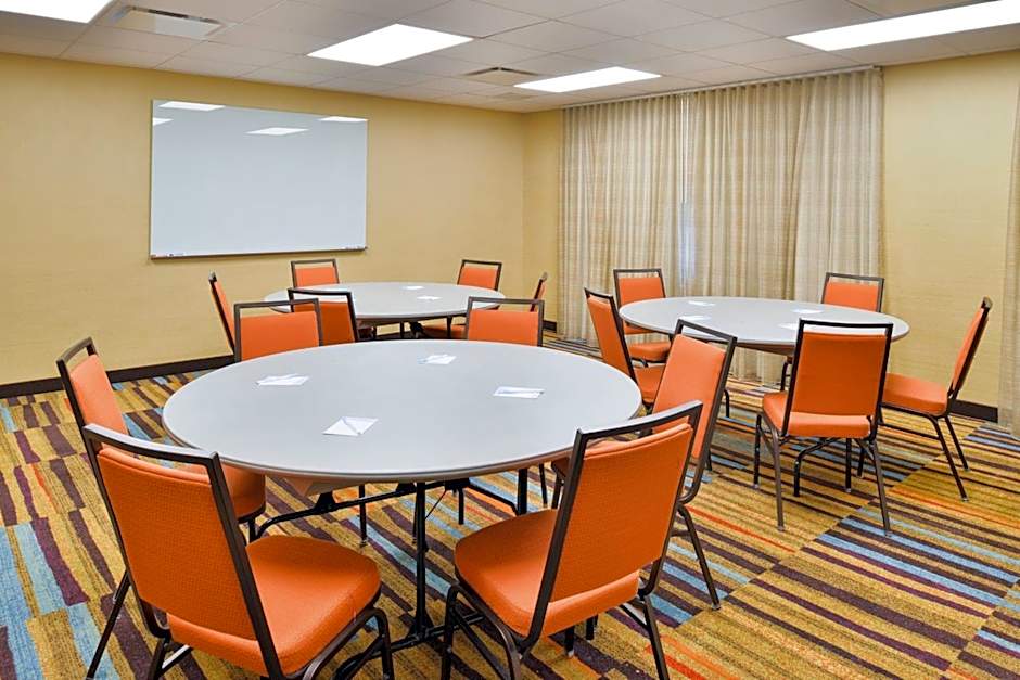 Fairfield Inn & Suites by Marriott Rochester West/Greece