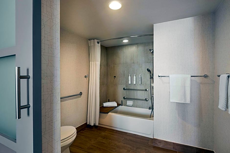 Embassy Suites By Hilton Hotel Miami - International Airport
