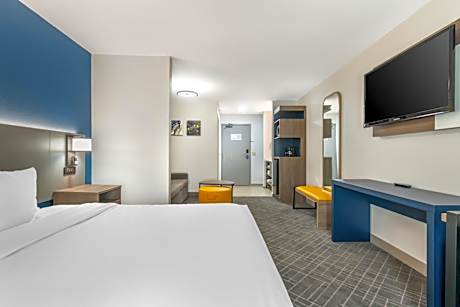 King Room - Disability Access/Non-Smoking
