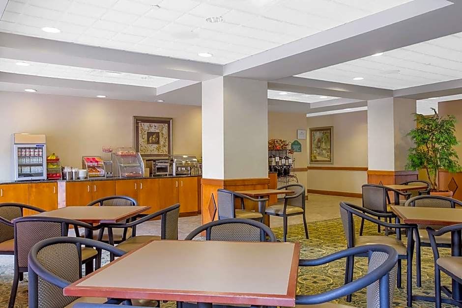 Wingate Tuscaloosa by Wyndham