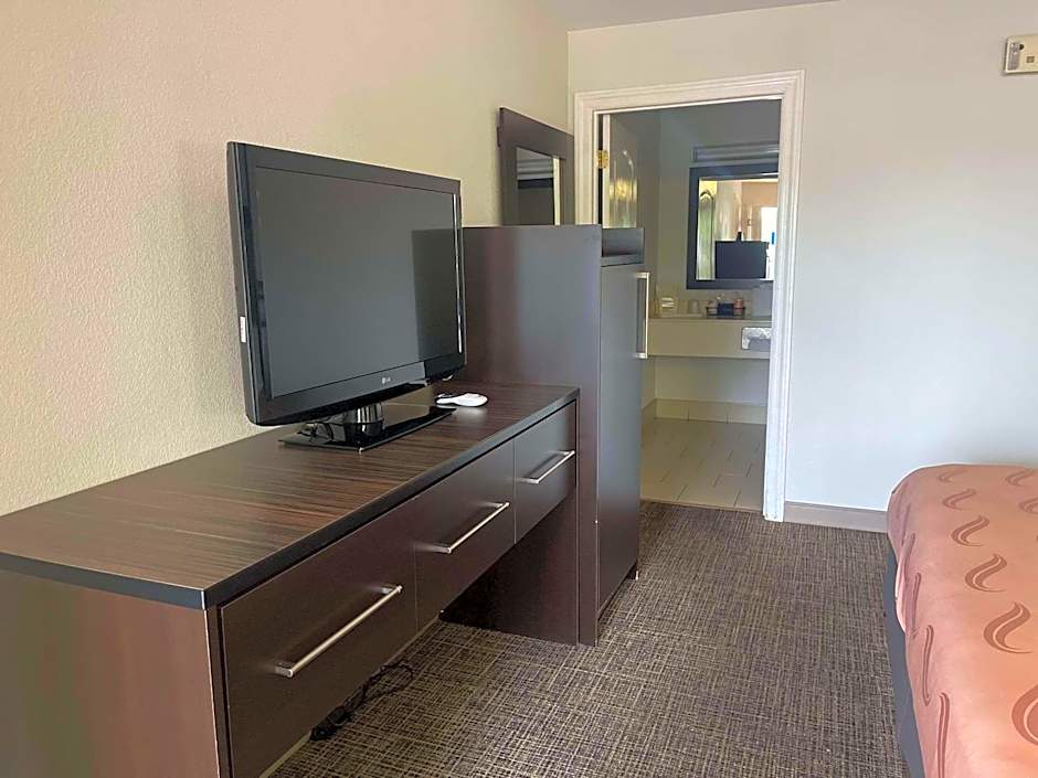 Quality Inn I-75 Exit 333