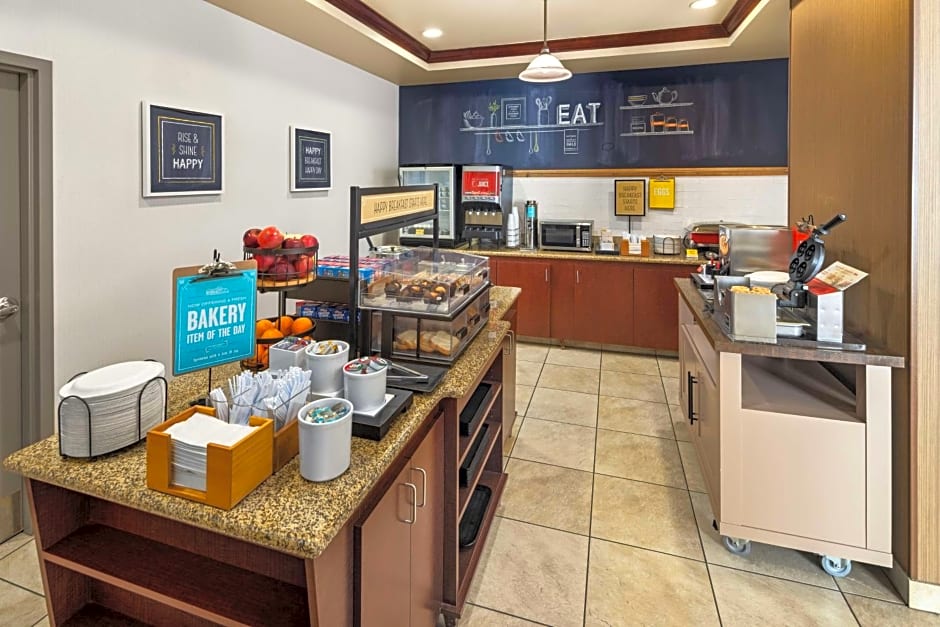 Hampton Inn By Hilton Fairmont