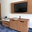 Fairfield Inn & Suites by Marriott Detroit Farmington Hills