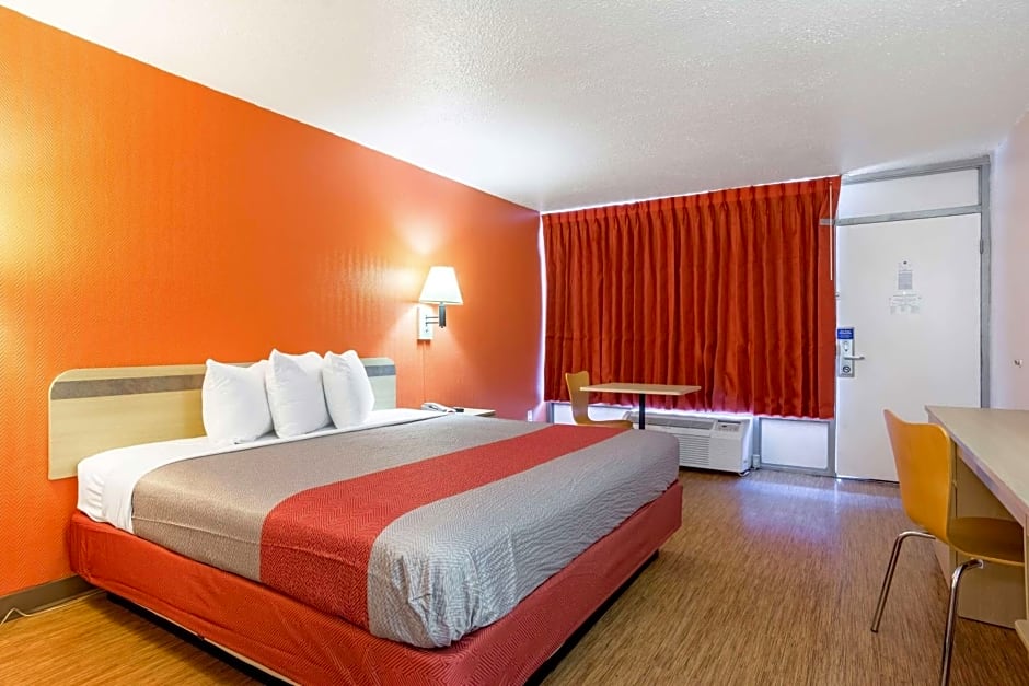 Motel 6-Marietta, GA - Atlanta Northwest