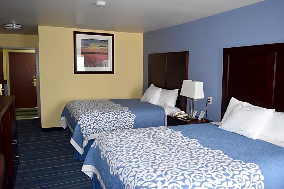 Days Inn by Wyndham Grand Island