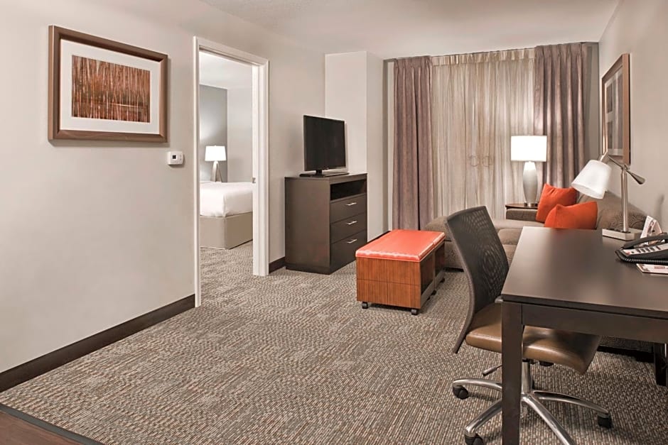 Staybridge Suites Ballantyne