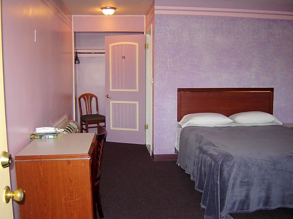 Bali Hai Motel