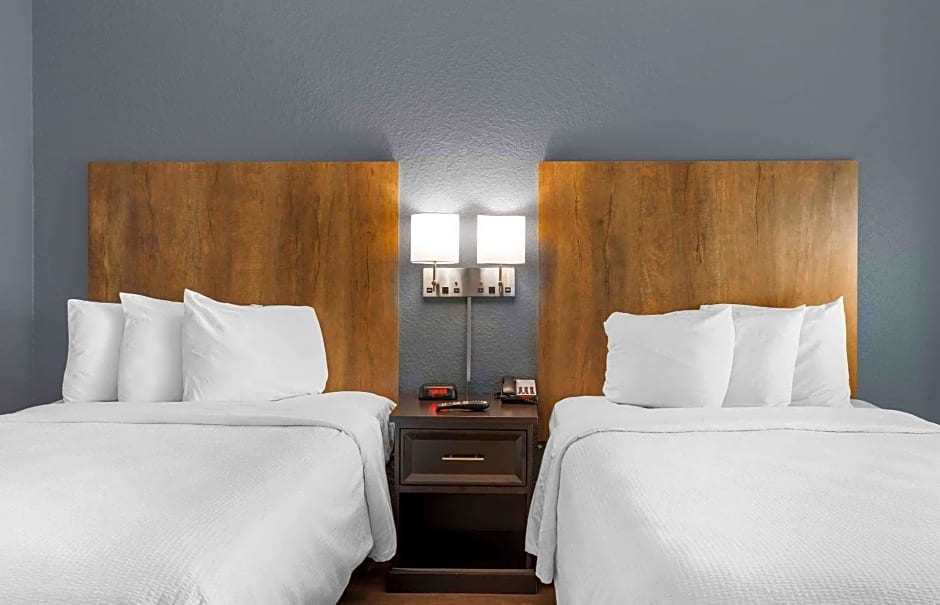 Extended Stay America Premier Suites - Fort Lauderdale - Cypress Creek - Park North