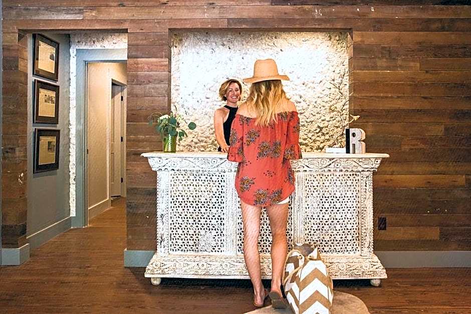 The Roost Ocean Springs
