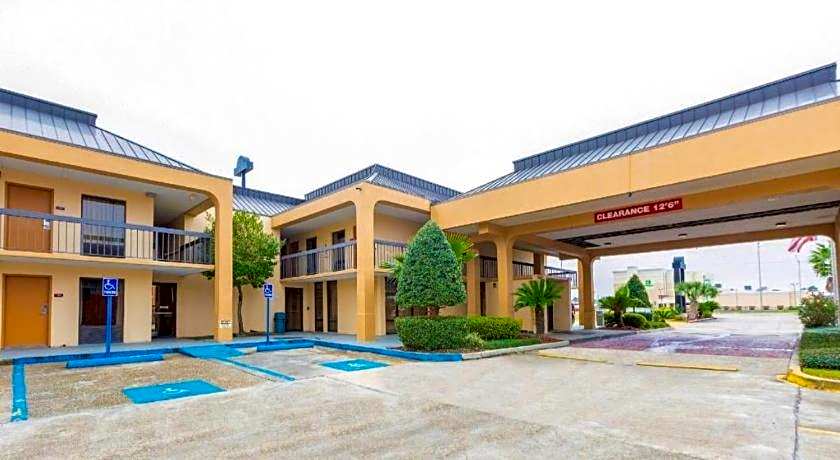 OYO Hotel Baton Rouge Mid City