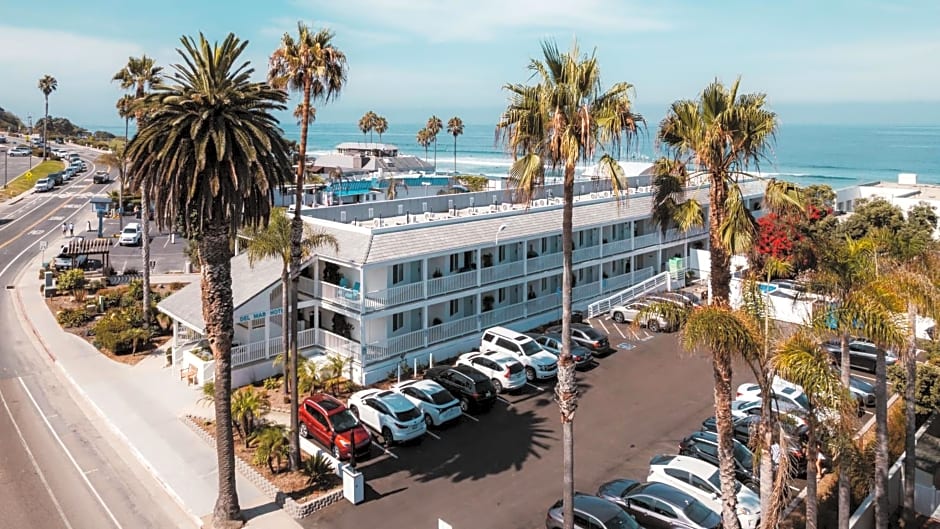 Del Mar Beach Hotel