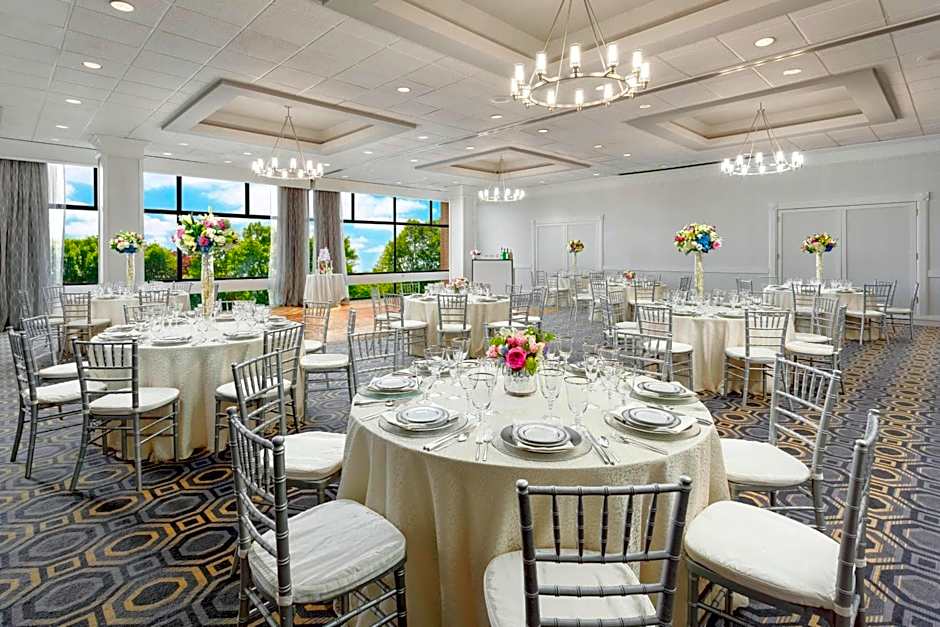 Courtyard by Marriott Boston Cambridge