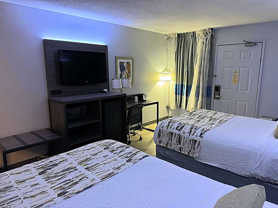 Baymont by Wyndham Dayton North