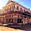 Royal Street Inn & Bar