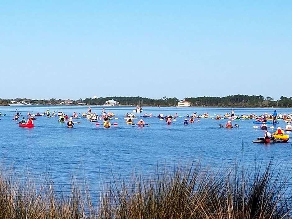 Gulf Hills Hotel and Retreat on the Water