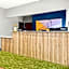 Spark By Hilton Moline Quad Cities