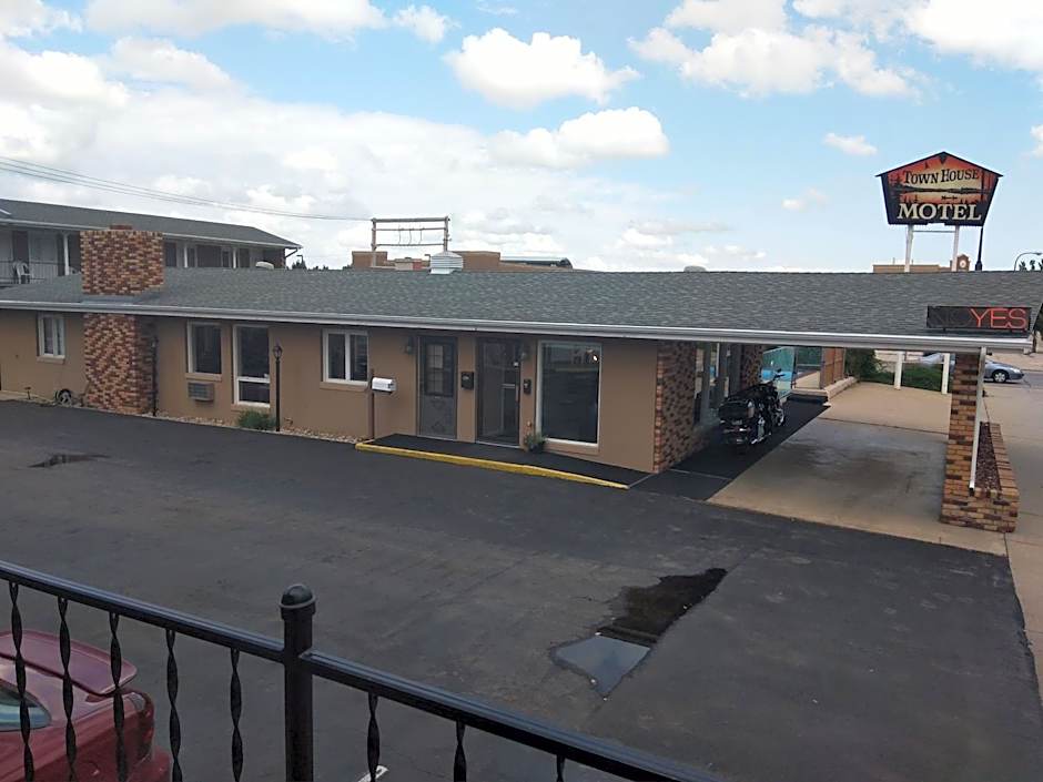 Town House Motel