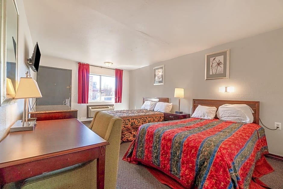 Castle Inn & Suites By OYO Chickasha