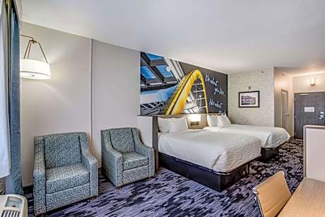 Queen Suite with Two Queen Beds - Non-Smoking