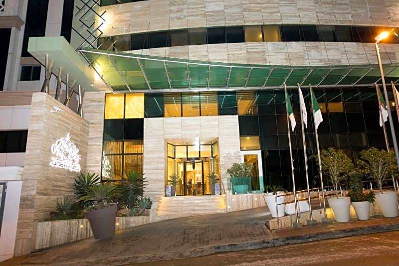 New Day Hotel