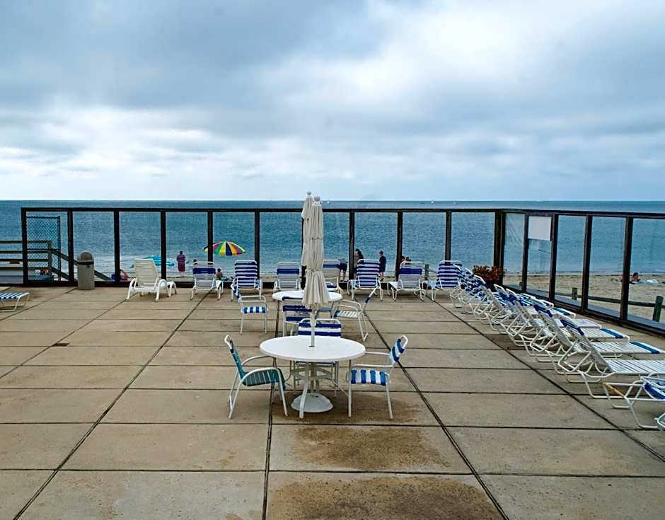 Ocean Club on Smuggler's Beach
