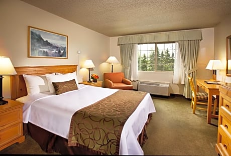 Deluxe Queen Room