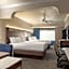 Holiday Inn Express Hotel & Suites Bakersfield Central