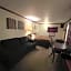 Highland Court Motel
