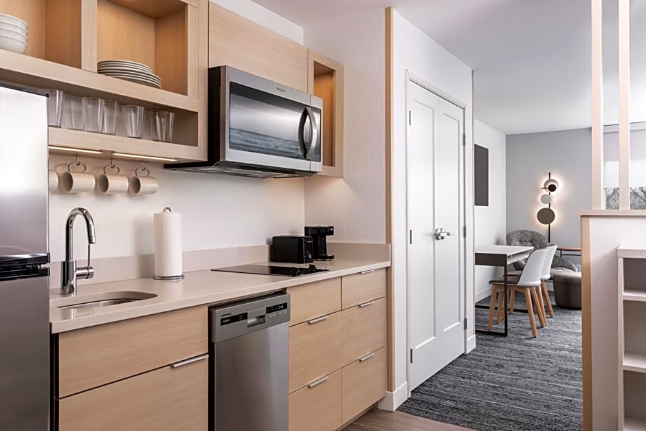 TownePlace Suites by Marriott New Philadelphia